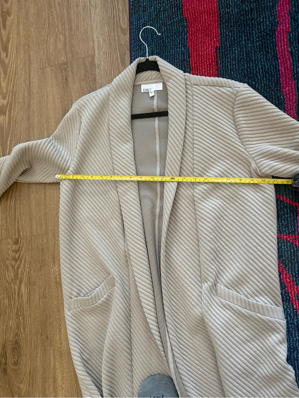 DR2 Neutral Ribbed Open-Front Cardigan in Cream - Picture 8 of 9